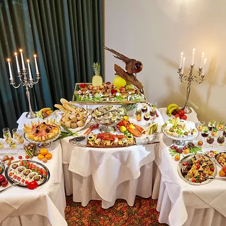 Balance Alte Messe Otel 4*