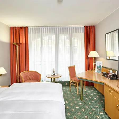Balance Alte Messe Otel